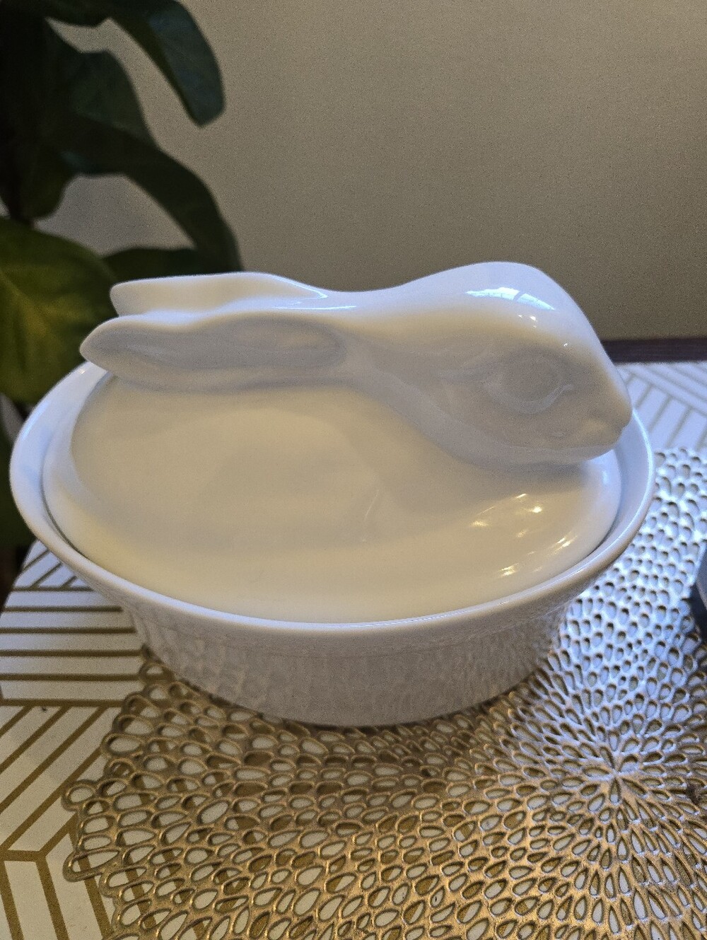 Farberware Bunny Casserole Dish - Picture 2 of 6
